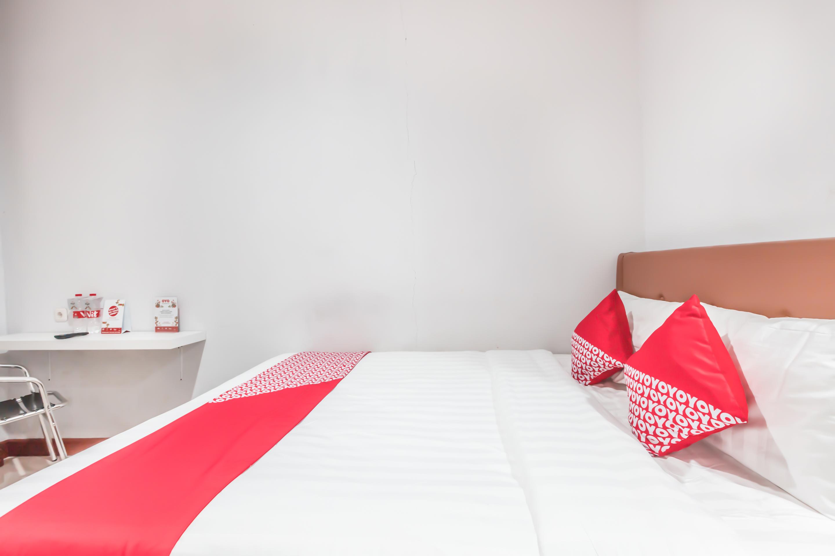 Oyo 1555 Unik Guesthouse Syariah Jakarta Ngoại thất bức ảnh