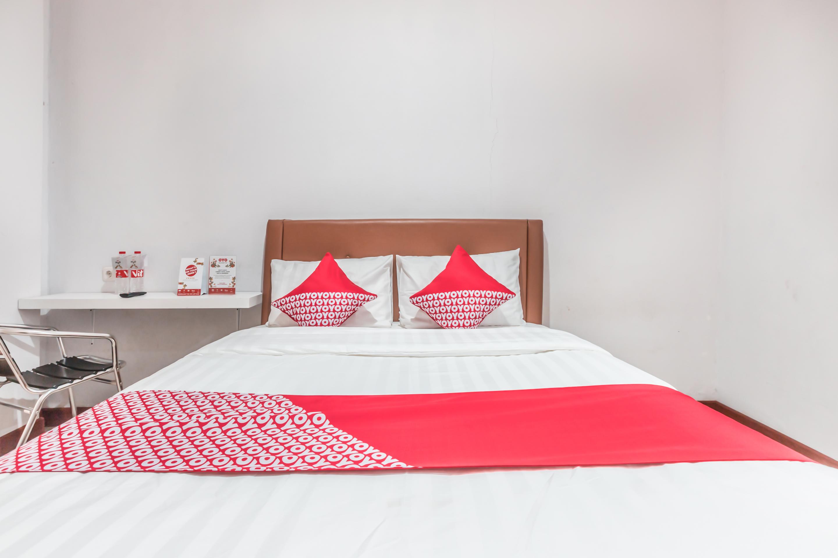 Oyo 1555 Unik Guesthouse Syariah Jakarta Ngoại thất bức ảnh
