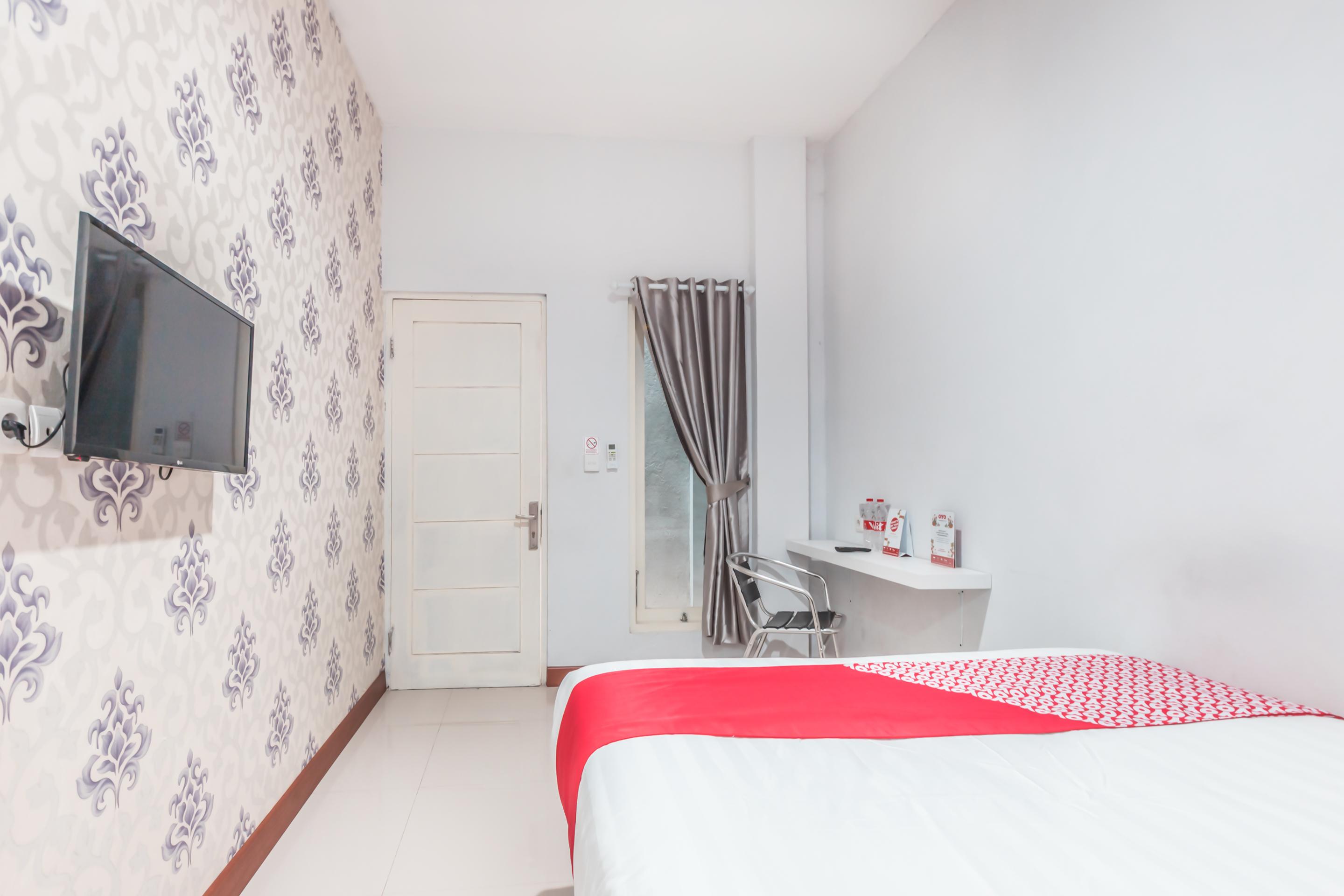Oyo 1555 Unik Guesthouse Syariah Jakarta Ngoại thất bức ảnh