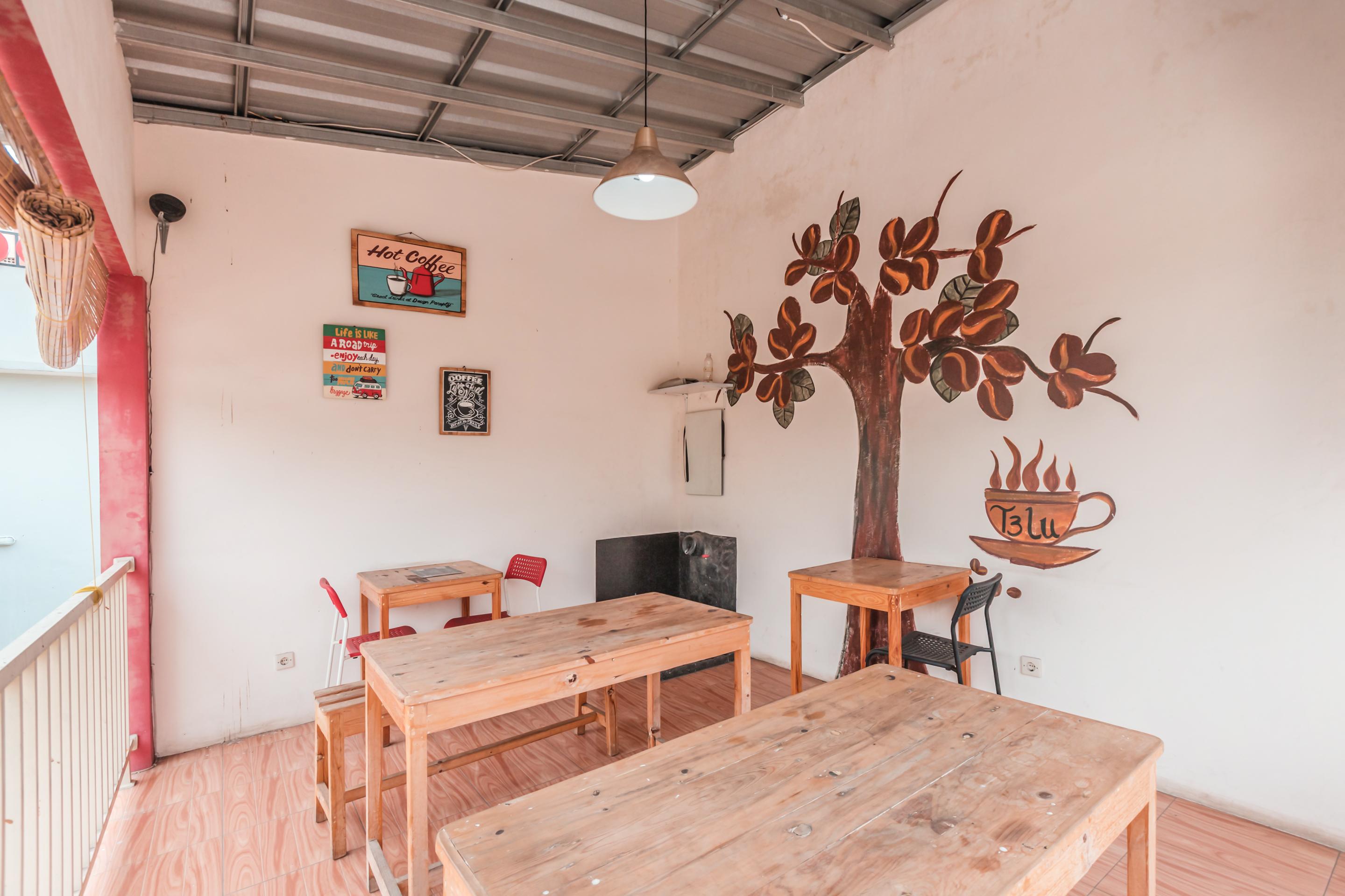Oyo 1555 Unik Guesthouse Syariah Jakarta Ngoại thất bức ảnh